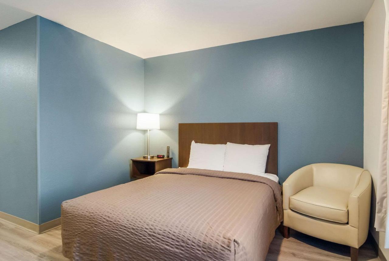 Woodspring Baymeadows Hotel 2*
